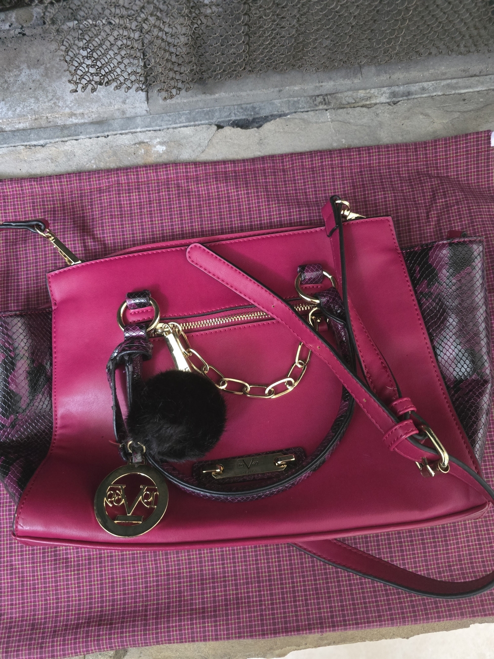 Versace 19-69 Abbigliamento Sportivo SRL Fuchsia Tote with Gold Hardware & Charm